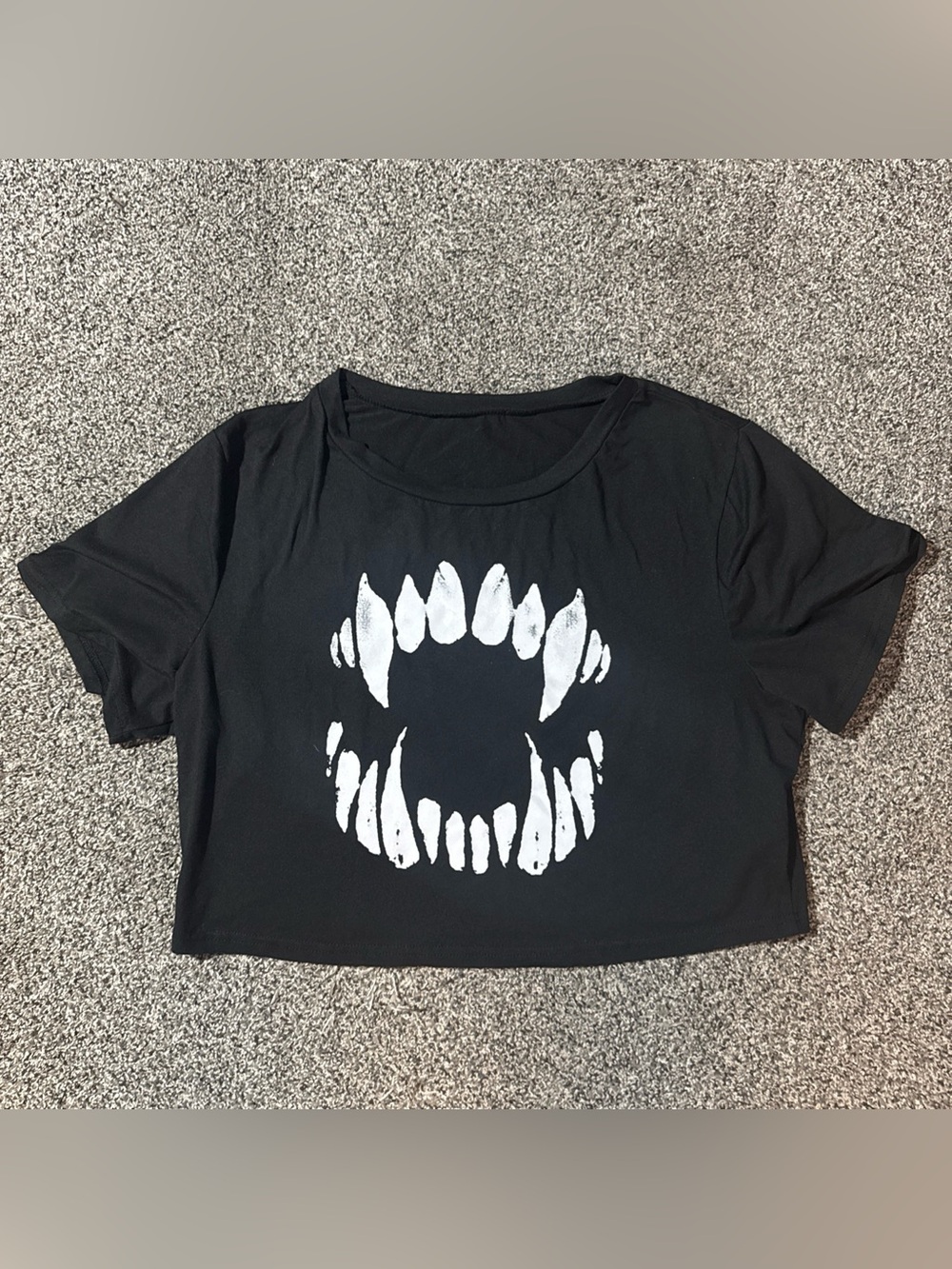 Romwe Vampire Fangs Teeth Print Cropped Tee T-shirt Top Women 2XL Black